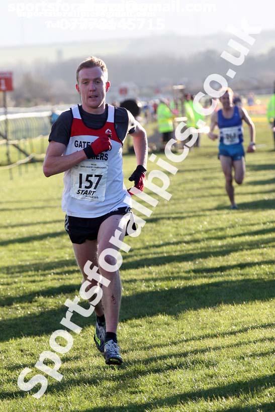 Senior mens North Eastern Cross Country, Redcar. Photo:  David T. Hewitson/Sports for All Pics